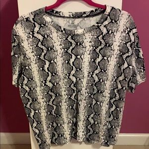 Snake print graphic tee